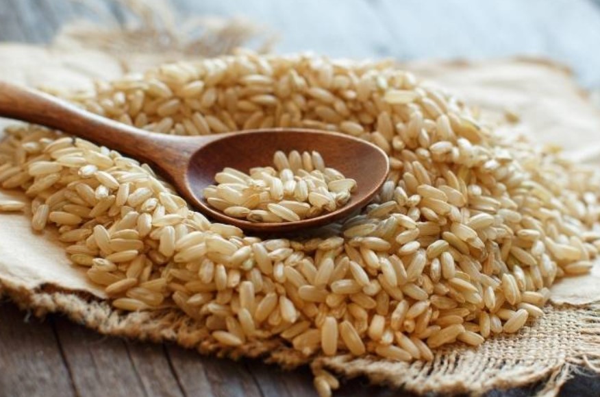 Ăn cơm gạo lứt có tăng cân không? Gạo lứt giúp tăng cân hiệu quả ra sao?