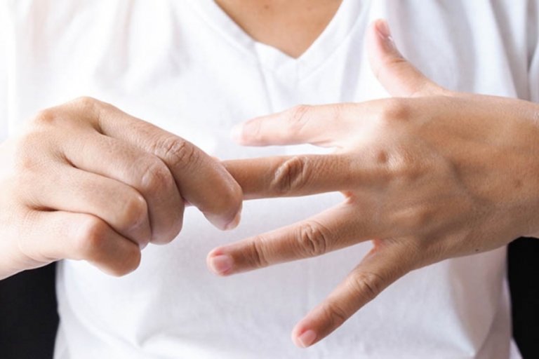 [BẬT MÍ] 7 cách làm ngón tay THON DÀI trong 1 tuần