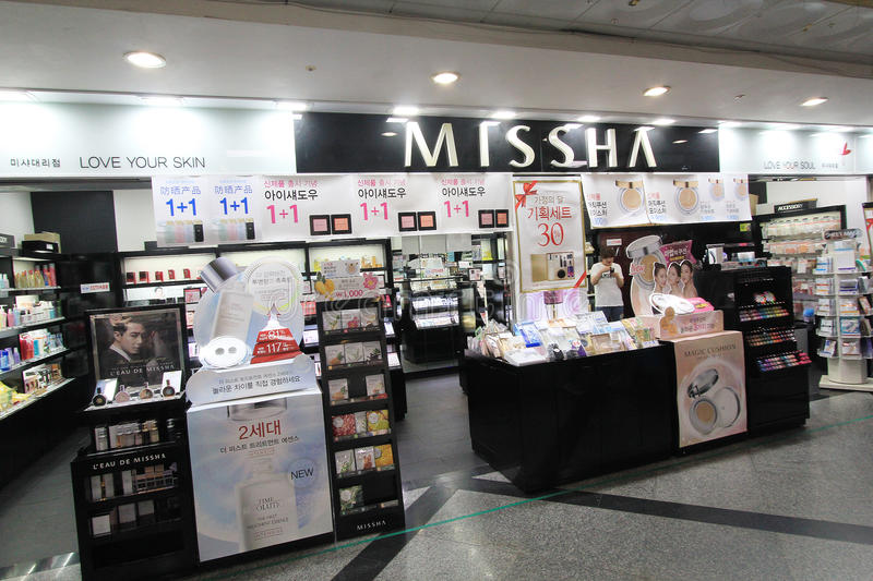 Missha shop in Seoul editorial image. Image of road, sell - 54106075